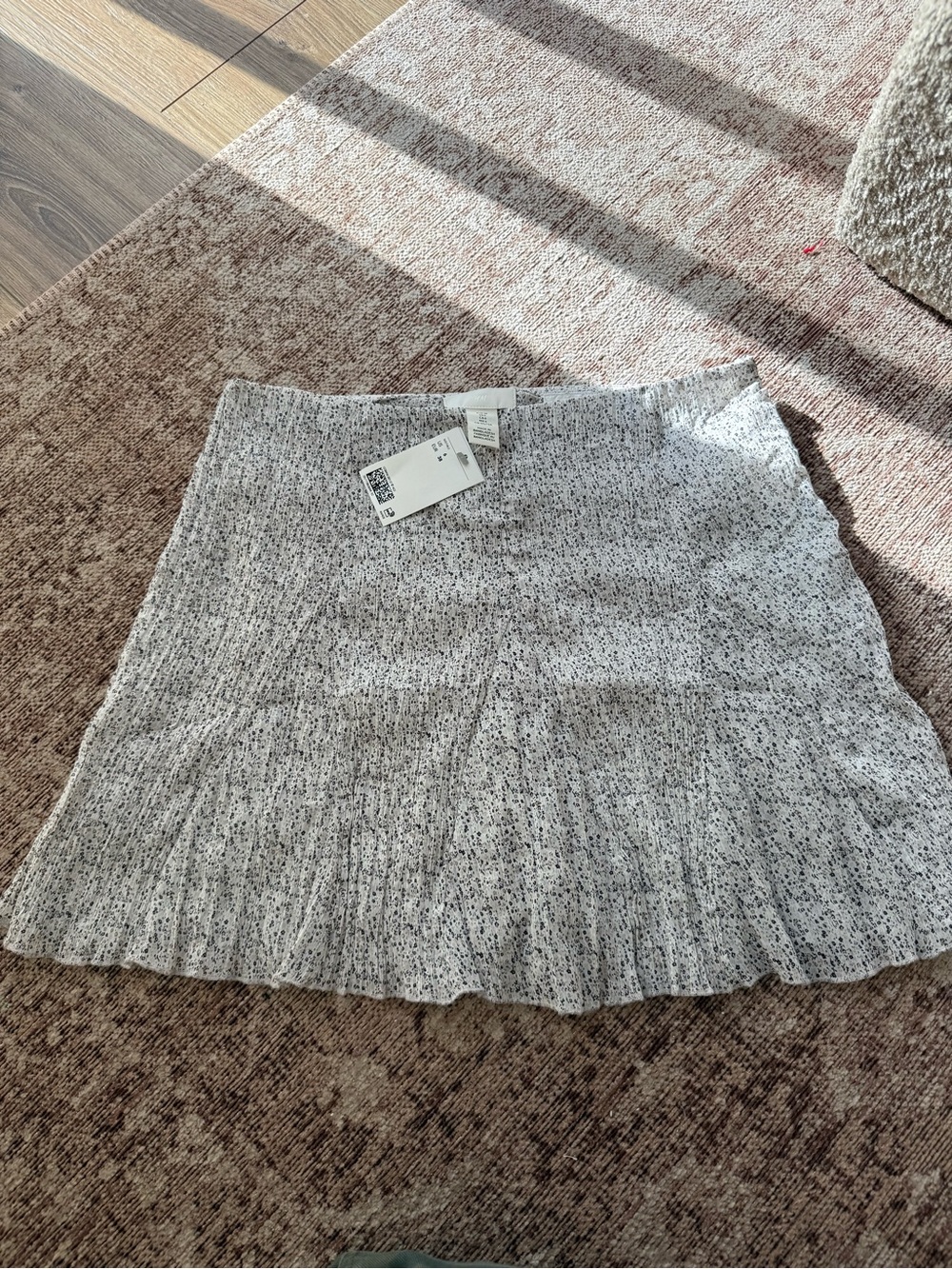 H&M skort